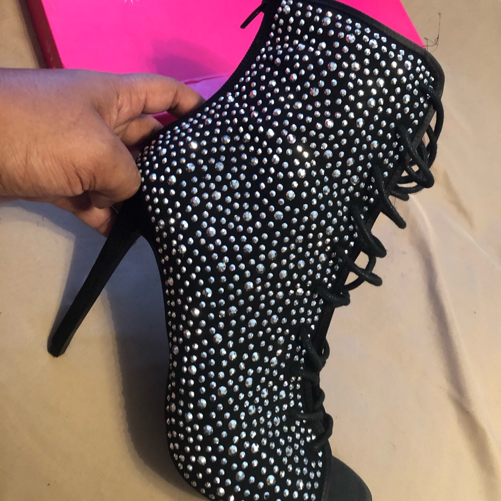 Black heels